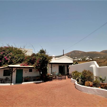 Vivienda Vacacional El Lagarto Mácher Exterior photo